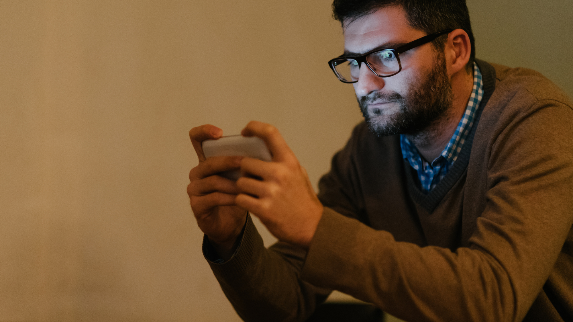 Do Regular Glasses Help With Blue Light?